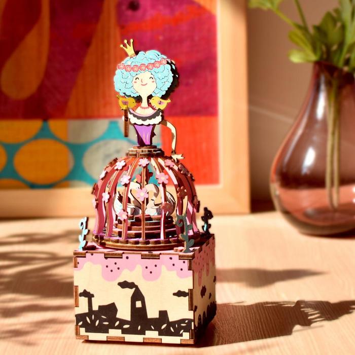 Music Box-Princess W-405