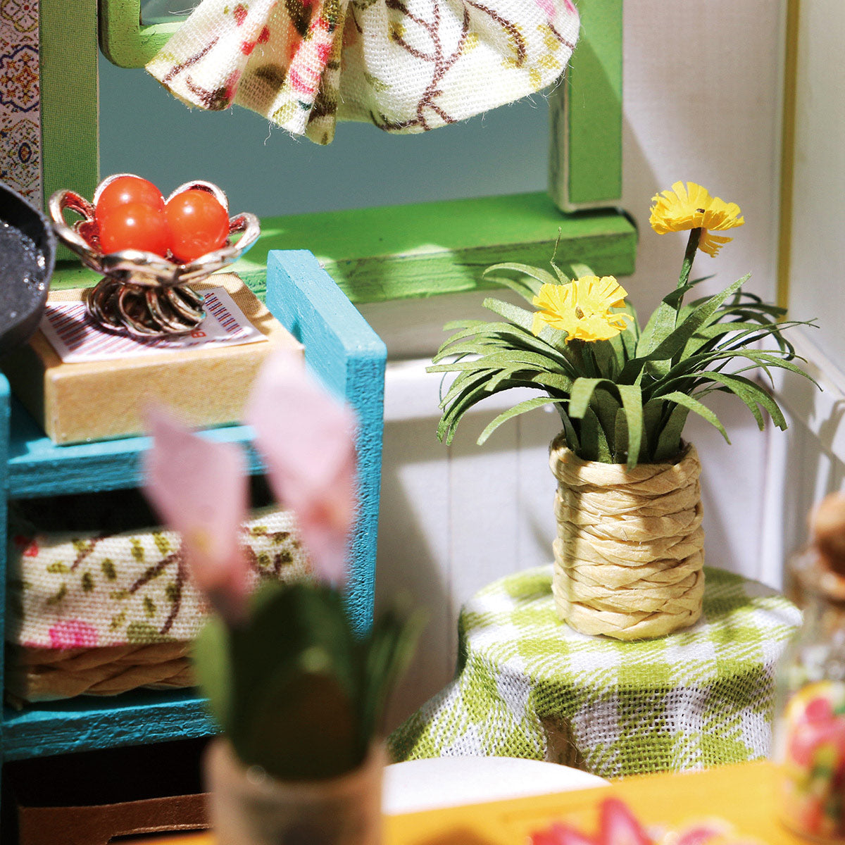 Dollhouse Kit- Jason's Kitchen 105