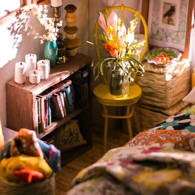 Dollhouse Kit- Alice's Dreamy Bedroom 107